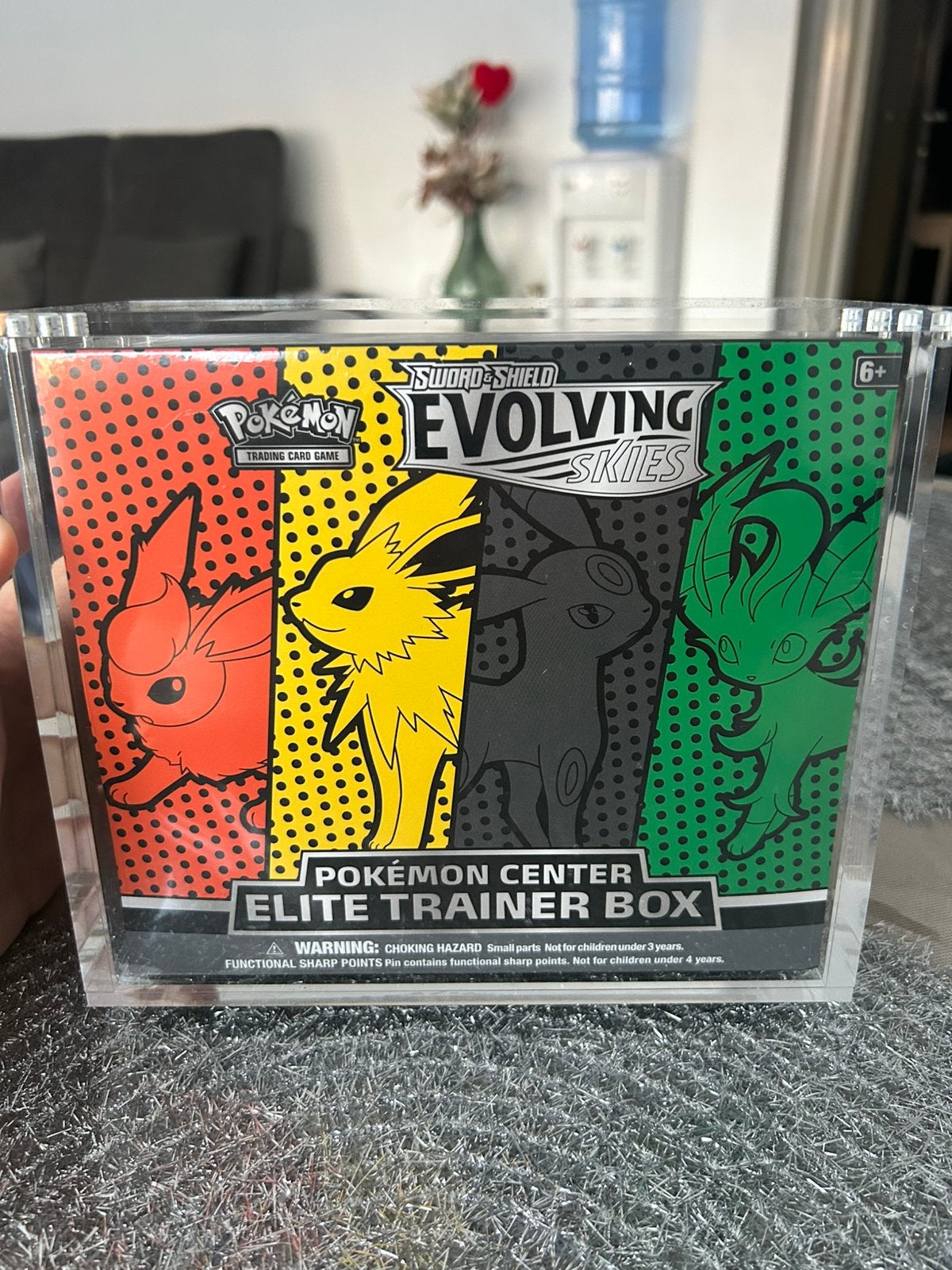 Pokemon Evolving Skies Elite Trainer Box, Verzamelen, Transformers, Ophalen, Zo goed als nieuw