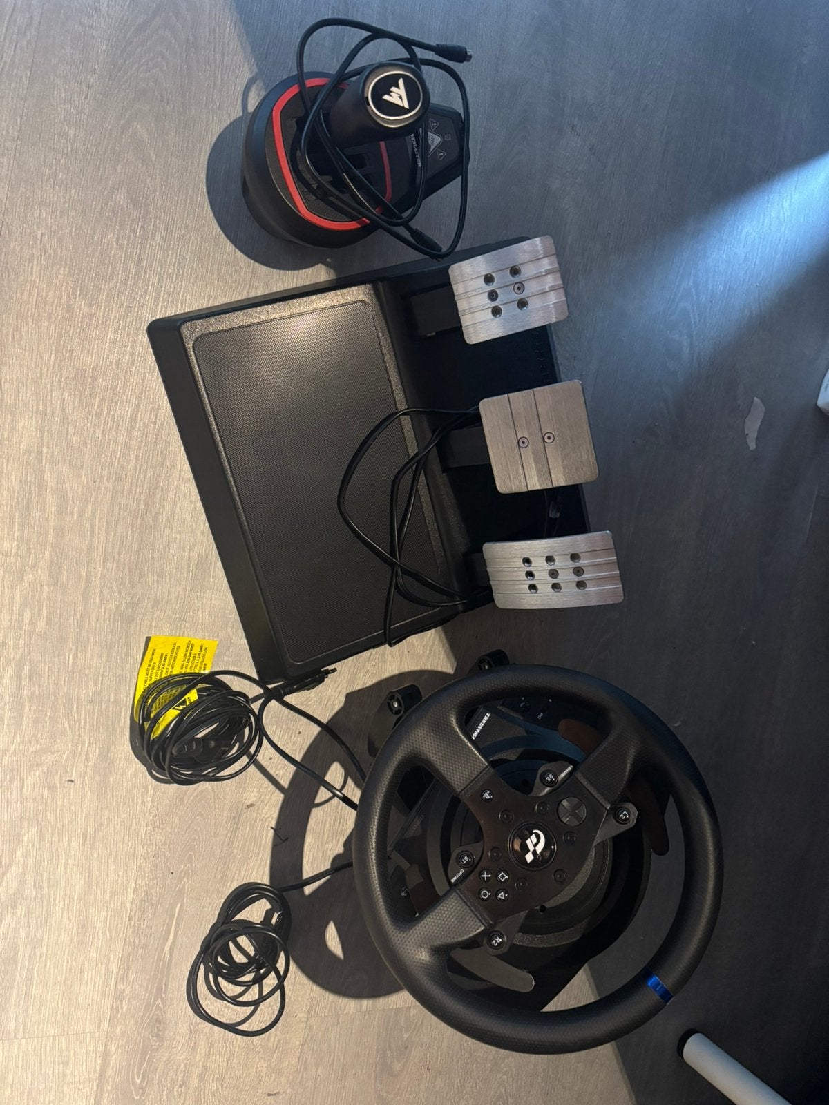Thrustmaster T300 RS GT + Thrustmaster TH8S 8 Vitesses, Enlèvement, Utilisé