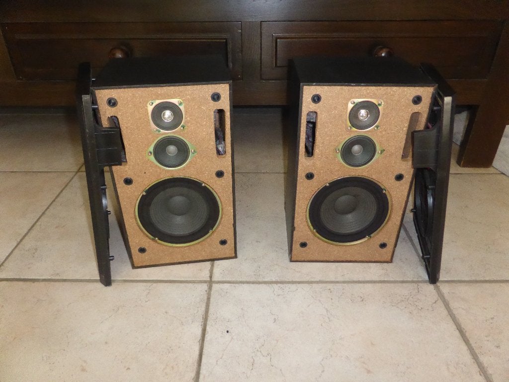 2 luidsprekers memorex 302 3 way bass reflex speaker system, Enlèvement, Utilisé, 60 à 120 watts