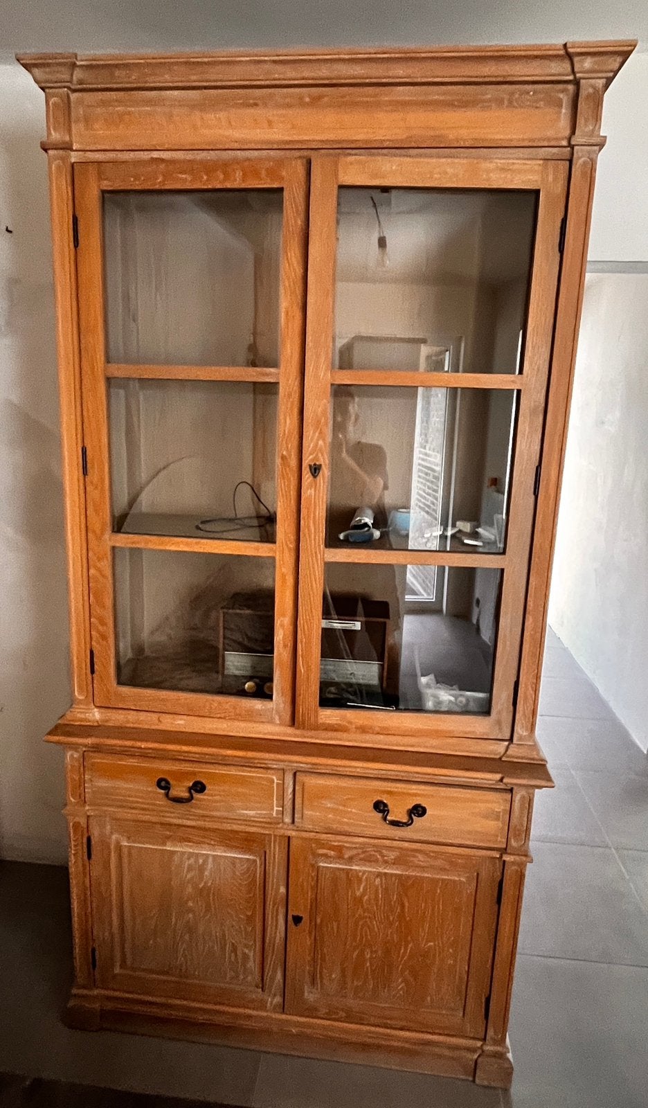 Eiken vitrine kast 1.20 m op 2.30 m, Ophalen, 100 tot 150 cm, 200 cm of meer, Eikenhout