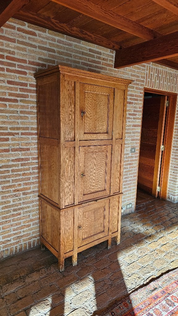 Meuble béguine ancienne de Gand en chêne massif, Enlèvement