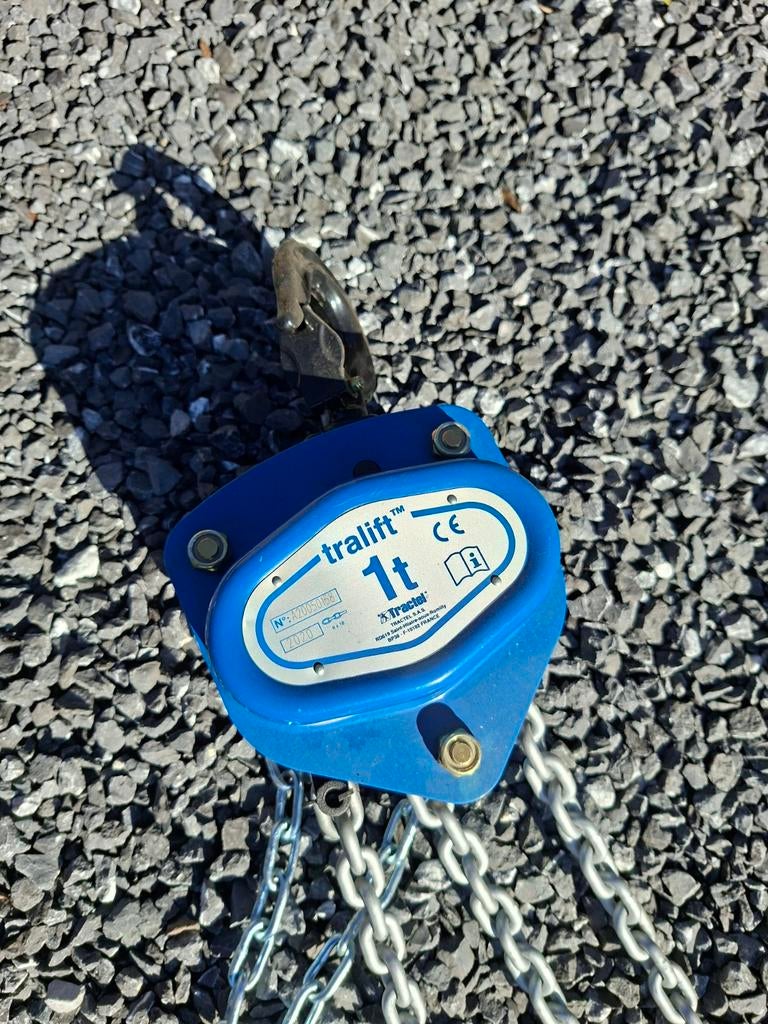 Kettingtakel Tractel 1t, Ophalen