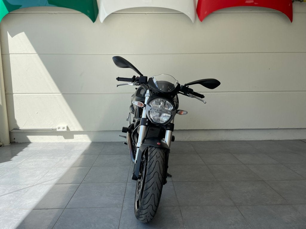Ducati Monster 696 ABS, Motos, Occasion, 2 cylindres, ABS, Manuelle