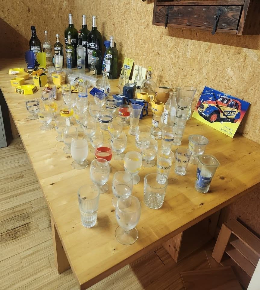 RICARD - COLLECTION, Collections, Enlèvement