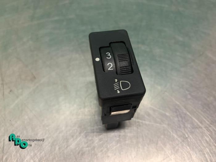 Commutateur phare hauteur réglable d'un Citroen C1 (C1 05-), Autos : Pièces & Accessoires, -, 3 mois de garantie, Utilisé, -