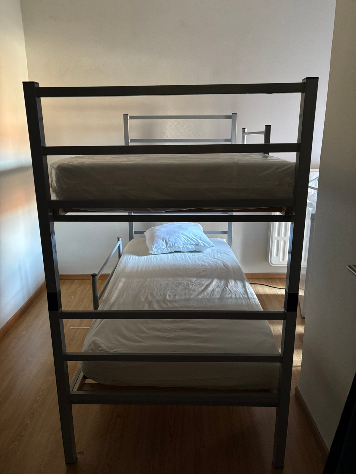 Stapelbed, Ophalen, Zo goed als nieuw, Stapelbed