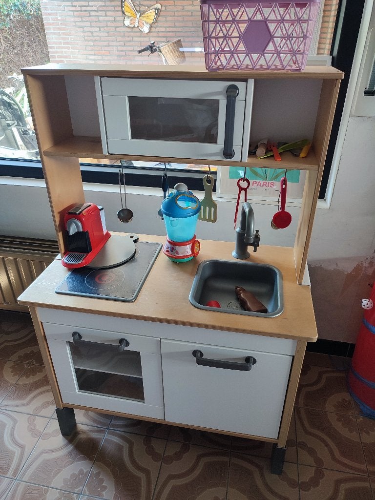 Ikea keukentje + veel speelgoed, Ophalen, Gebruikt, Hout, Speelkeuken