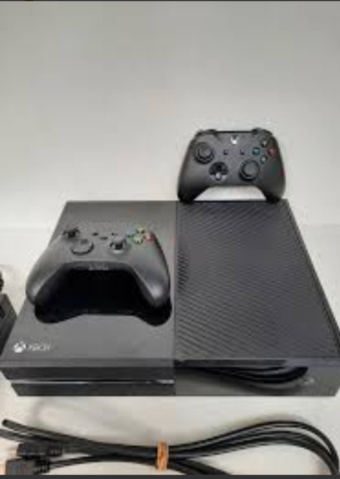 Xbox one met super veel games (forza horizon 3) 2 controller, Ophalen, Xbox One, Met 2 controllers, Nieuw