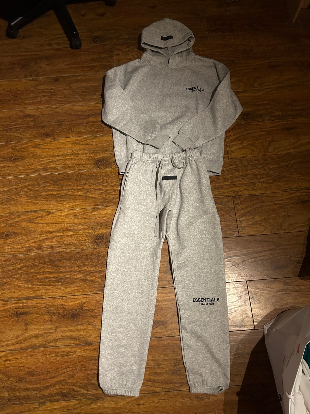 Essentials grijze trainingspak maat S, Verzenden, Zo goed als nieuw, Maat 36 (S), Grijs