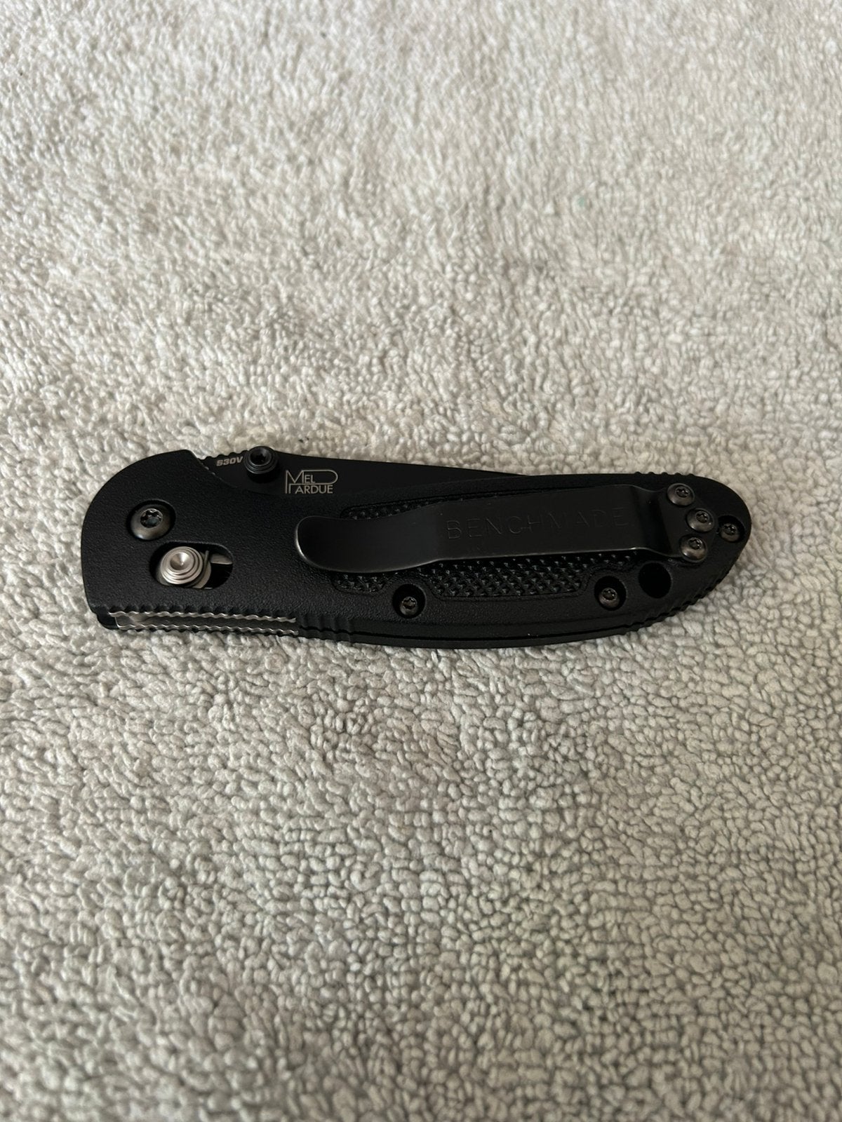 Benchmade Mini Griptilian, Caravanes & Camping, Outils de camping, Envoi, Neuf