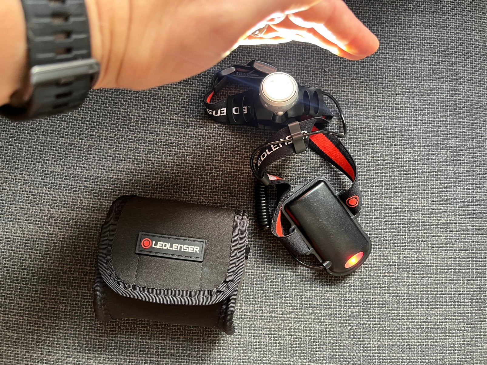 Ledlenser - H3.2 krachtige hoofdlamp, Caravans en Kamperen, Zaklampen, Zo goed als nieuw, Ophalen