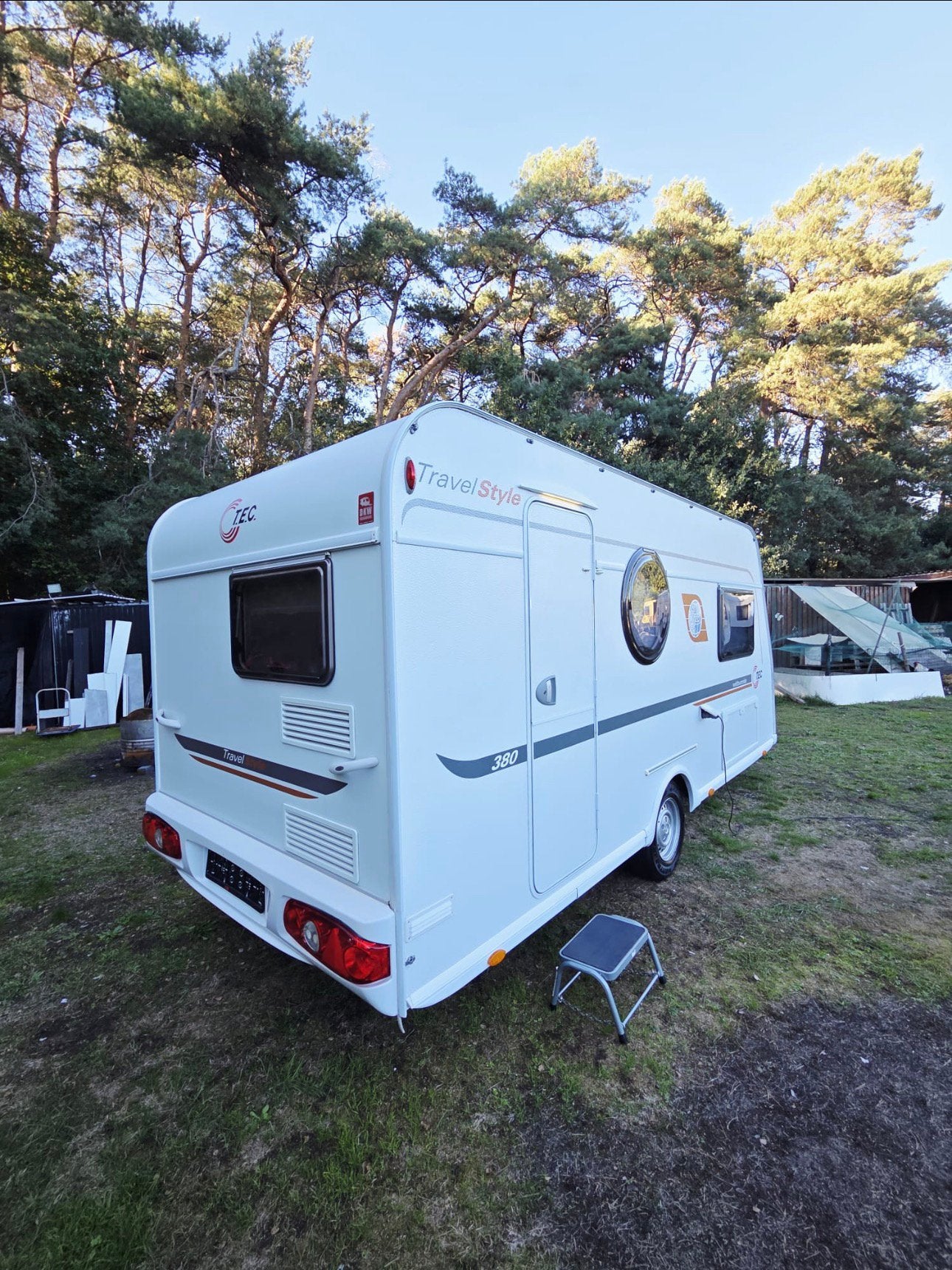 CARAVAN T.E.C Travel Style 2014 +voortent,airco, Airco, Treinzit, Dwarsbed, Particulier