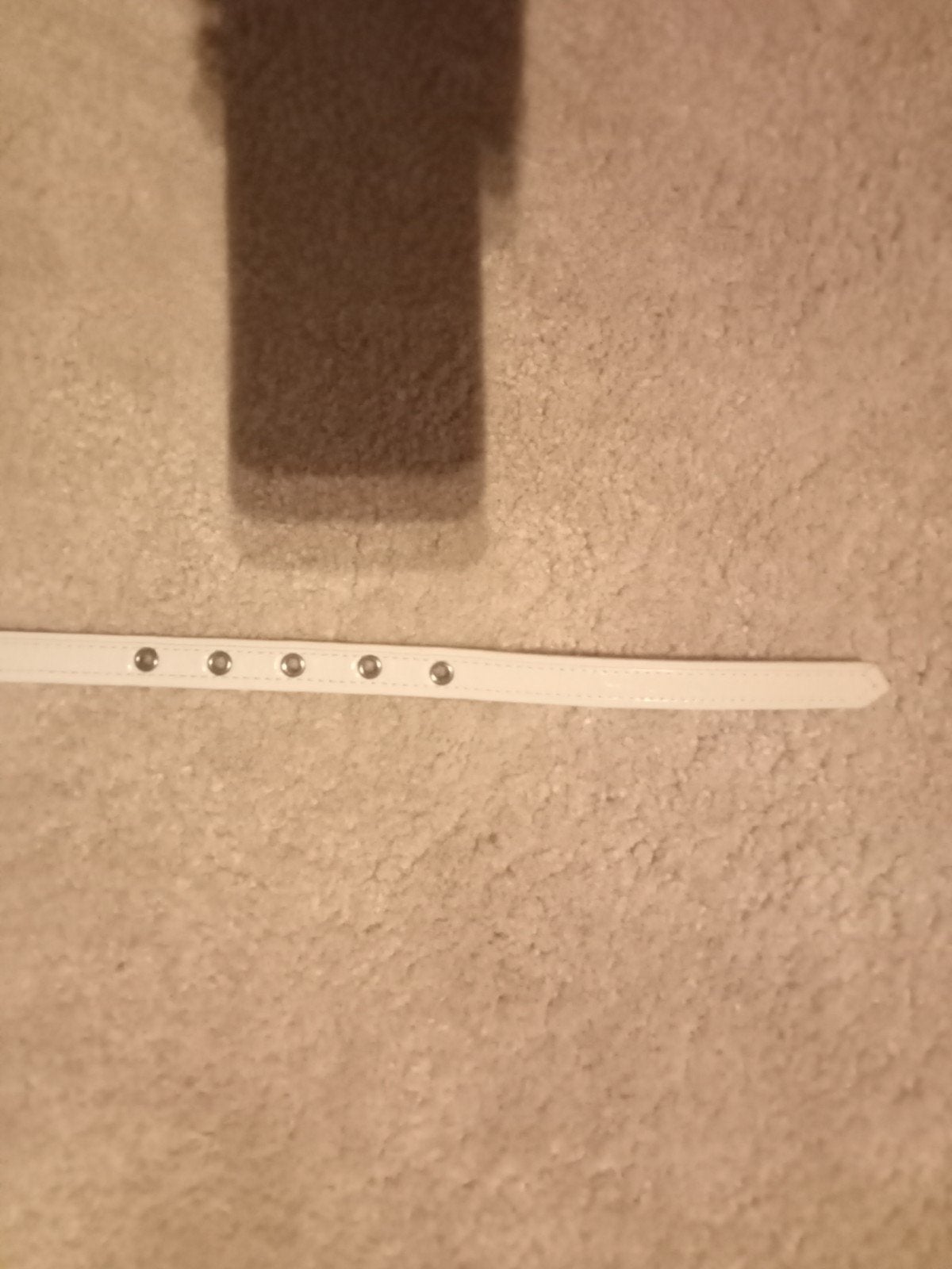 nieuwe witte riem, Ophalen