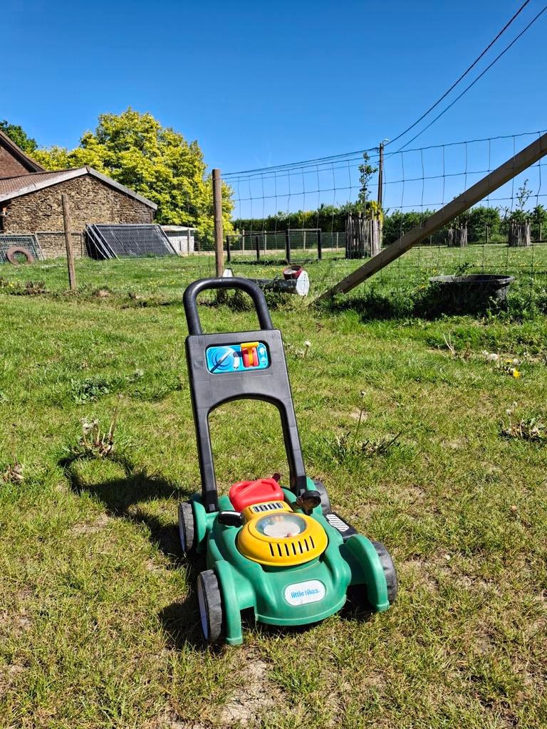 Speelgoed grasmachine little tikes, Kinderen en Baby's, Speelgoed |Speelgoedvoertuigen, Ophalen