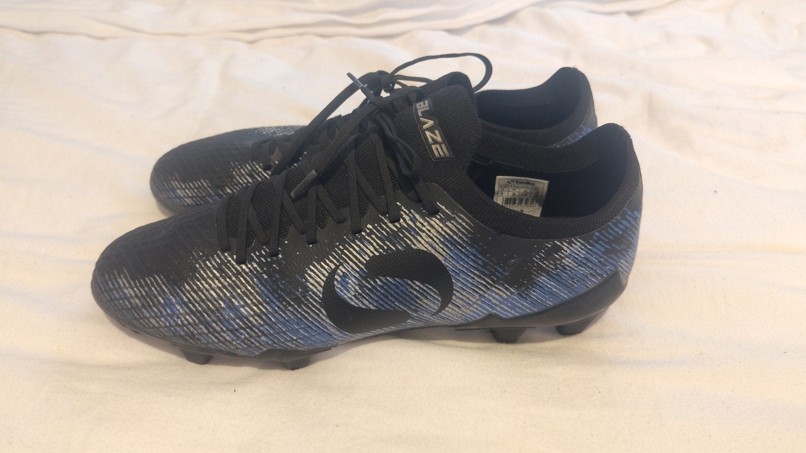 Voetbal- of Ultimate-frisbeeschoenen (39) met sleehakken, Ophalen of Verzenden, Zo goed als nieuw, Schoenen