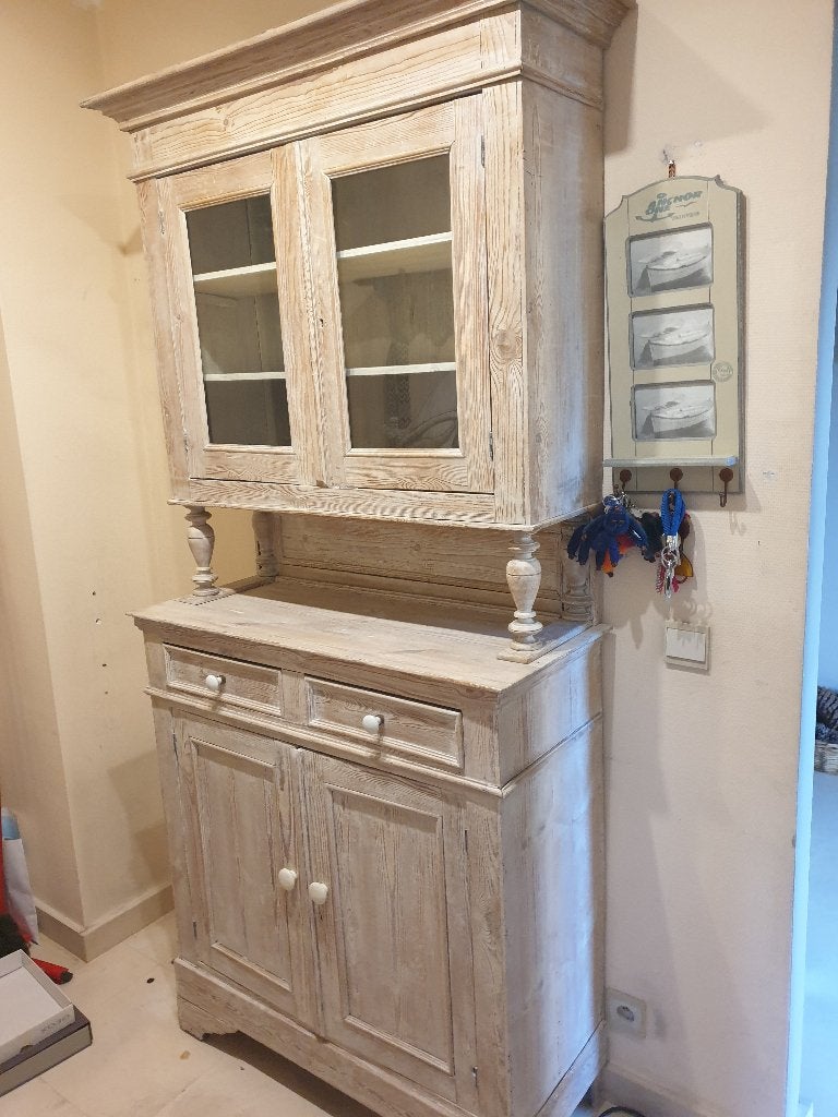 Ancien buffet de cuisine, Enlèvement