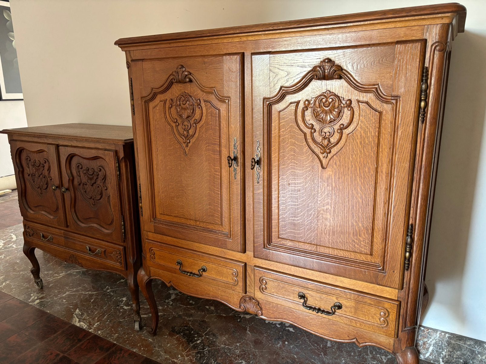 klassieke eikenhouten kast in de Louis XV-stijl, Enlèvement, Utilisé