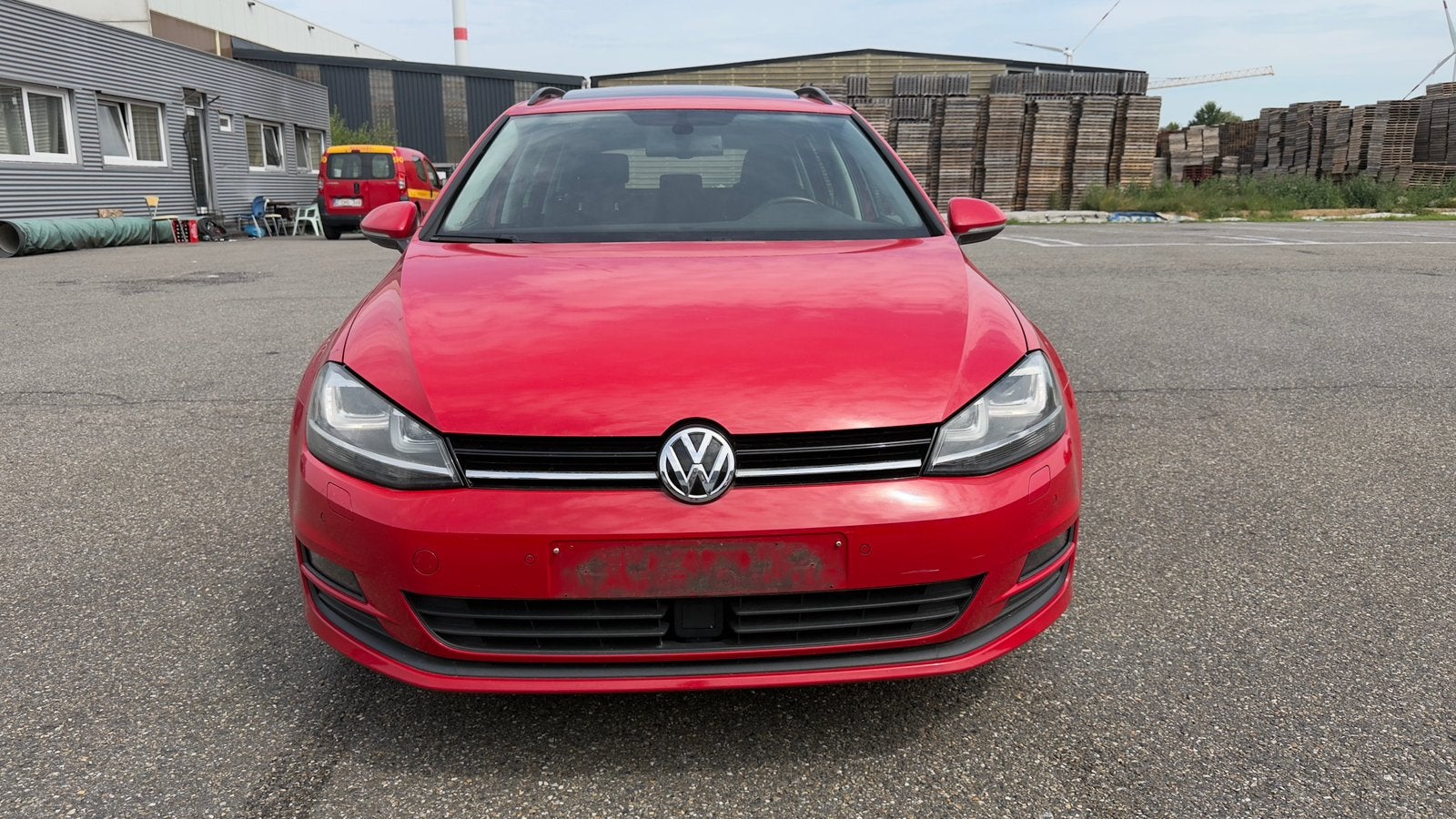 Volkswagen Golf 7 1.6 TDI Automaat  DSG EXPORT, Automaat, Stof, 4 cilinders, https://public.car-pass.be/vhr/53de3b3b-9f61-4819-8384-a14860e352bd