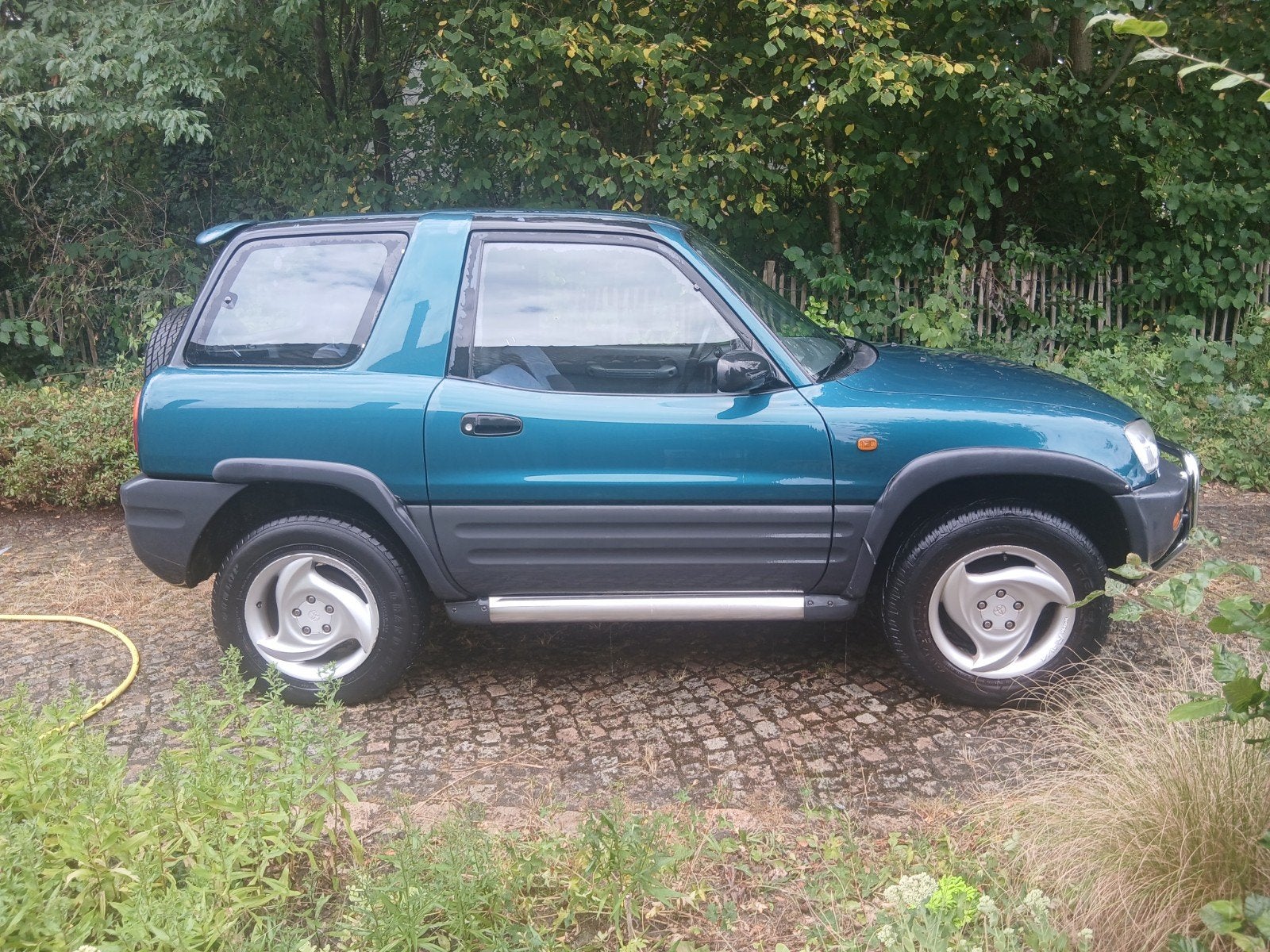 Toyota Rav 4    benzine 117 000 km.  bj 1995, Autos, Achat, Particulier, 4x4, Toyota