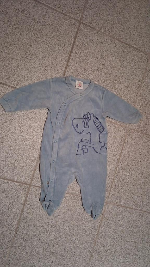 Rompertje Little Star maat 62, Kinderen en Baby's, Babykleding | Maat 62, Nacht- of Onderkleding, Jongetje of Meisje, Ophalen of Verzenden