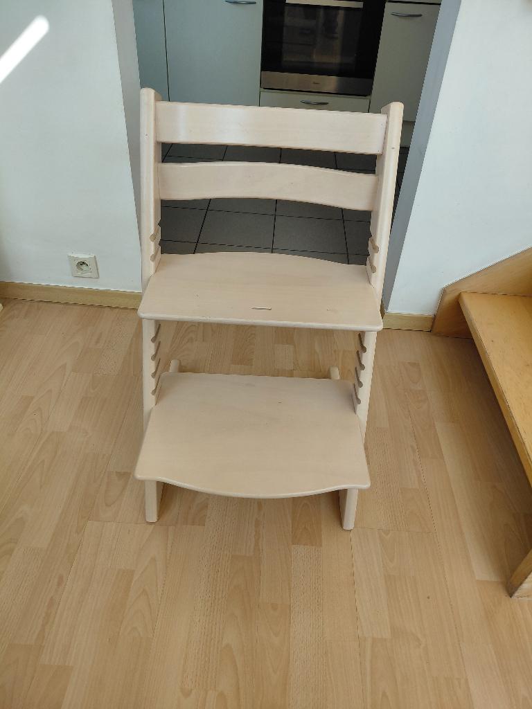 STOKKE Tripp Trapp baby-/kinderstoel in uitstekende staat, Ophalen, Zo goed als nieuw, Meegroeistoel