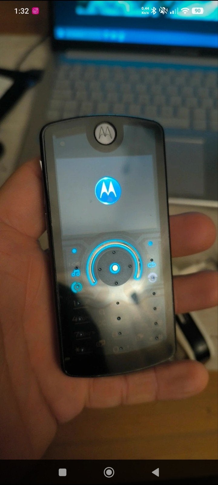 Motorola ROKR E8 2 GB prototype „Elba”, Gebruikt, Zwart, Fysiek toetsenbord, 3 tot 6 megapixel
