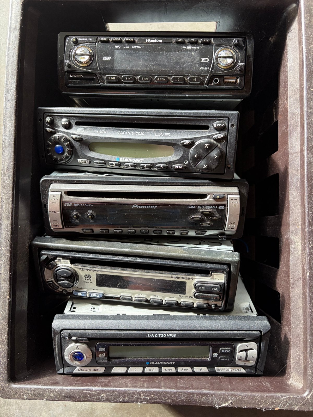 Lot autoradio’s, Enlèvement, Utilisé