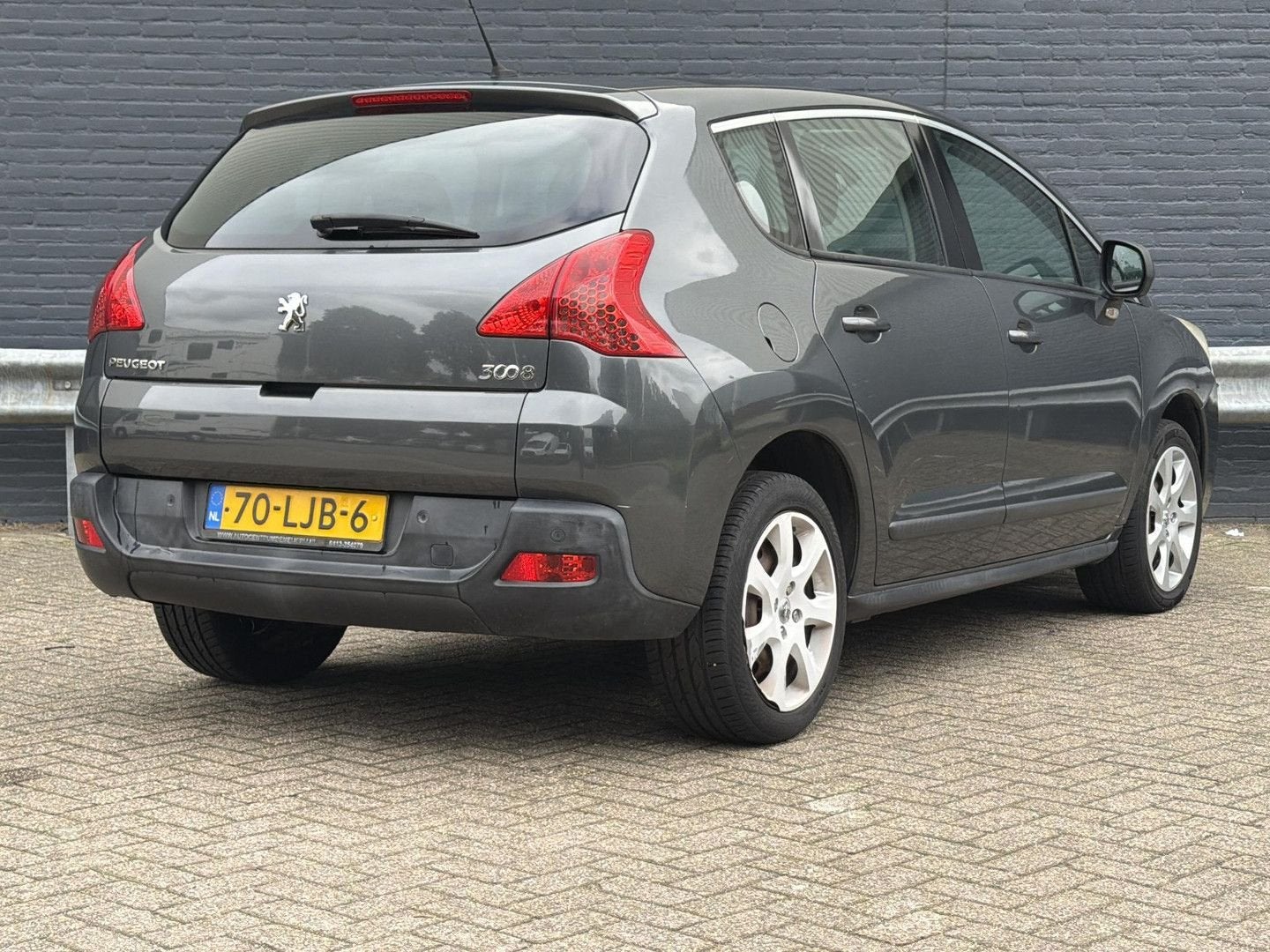 Peugeot 3008 1.6 VTi ST, Argent ou Gris, Achat, Entreprise, Boîte manuelle