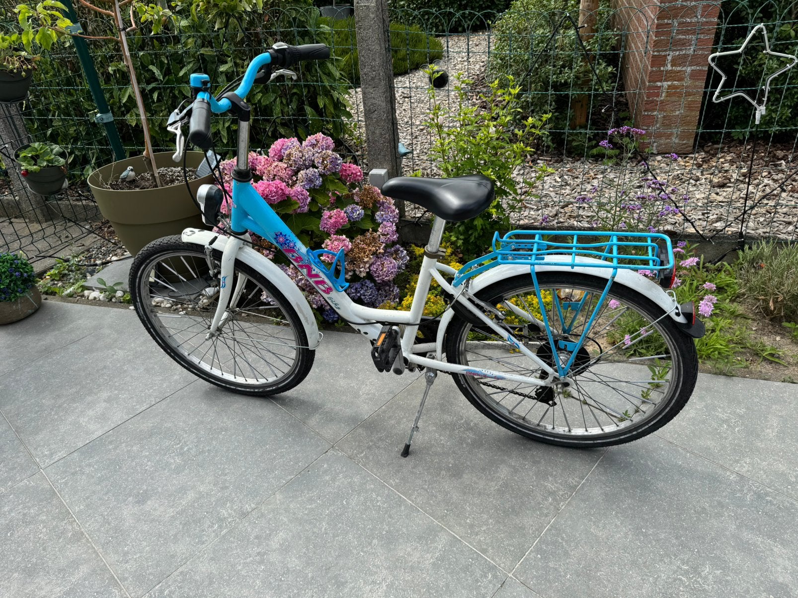 BNB Bike 24 inch meisjesfiets, Fietsen en Brommers, Fietsen | Meisjes, Ophalen, Gebruikt, 24 inch, Versnellingen