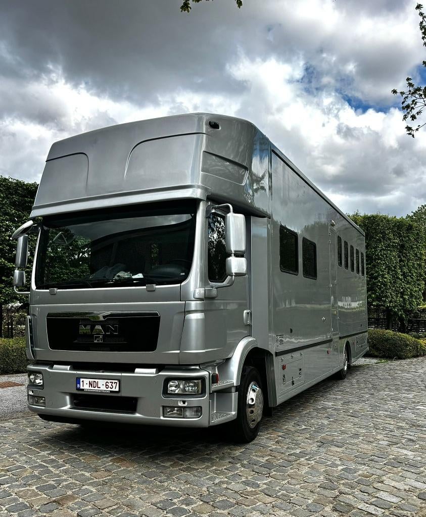 Paardenvrachtwagen, Enlèvement, Utilisé