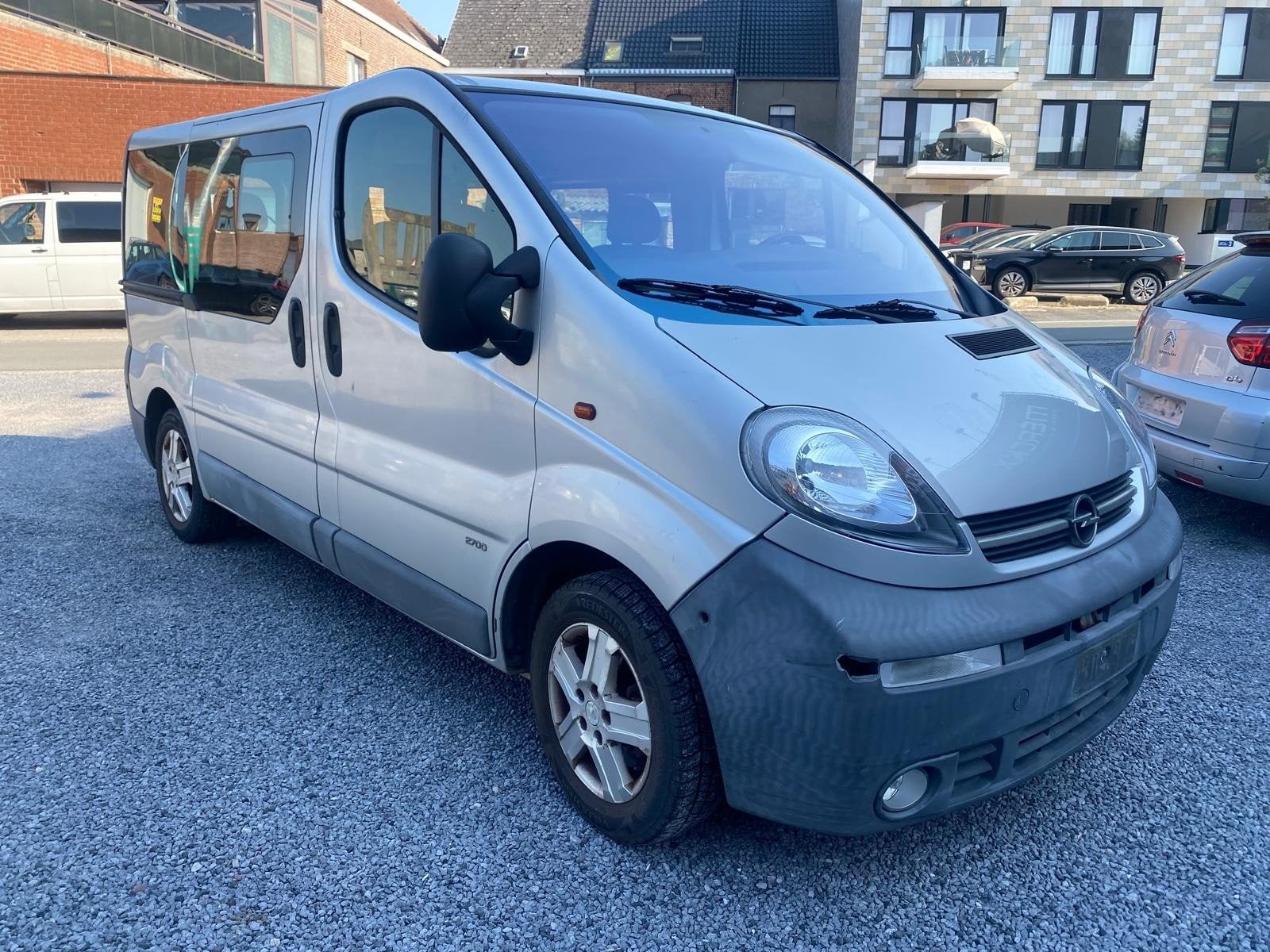 Opel Vivaro 9 places Airco 140.000 km, Autos, Achat, Entreprise, Opel, Diesel