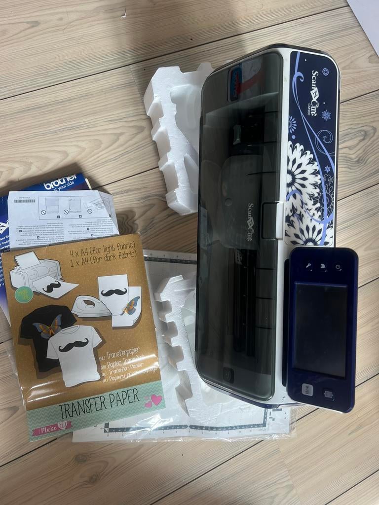 machine de découpe & traçage : Brother Scan n’cut CM900, Ophalen, Zo goed als nieuw
