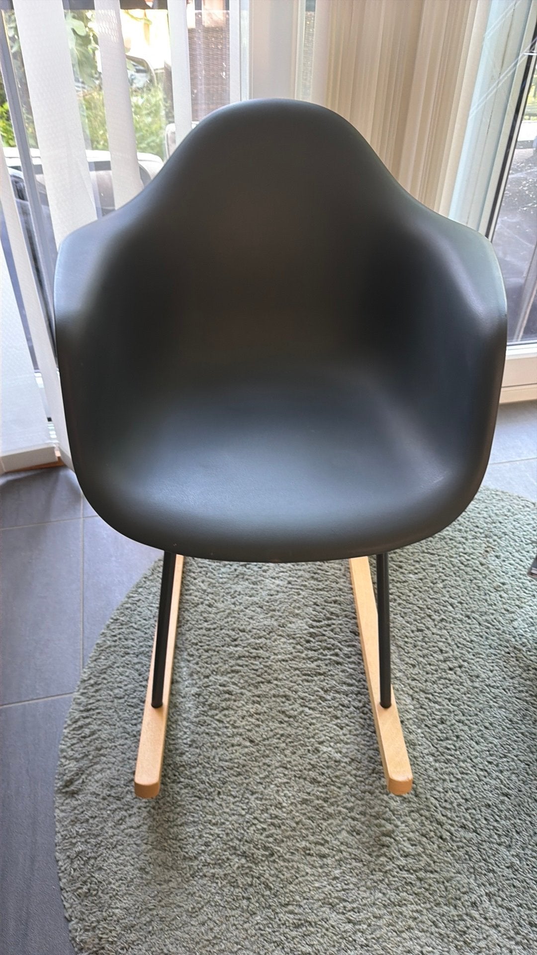 Chaisse bascule, Maison & Meubles, Chaises, Enlèvement, Comme neuf, Gris