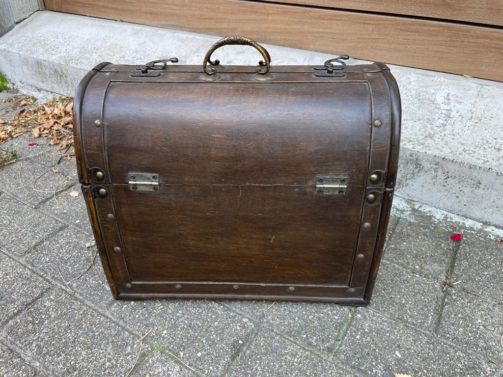 Decoratieve houten opbergkist, Ophalen