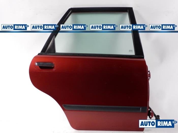 Portier 4Deurs rechts-achter van een Volvo V40 (339), Gebruikt, -, Deur, -