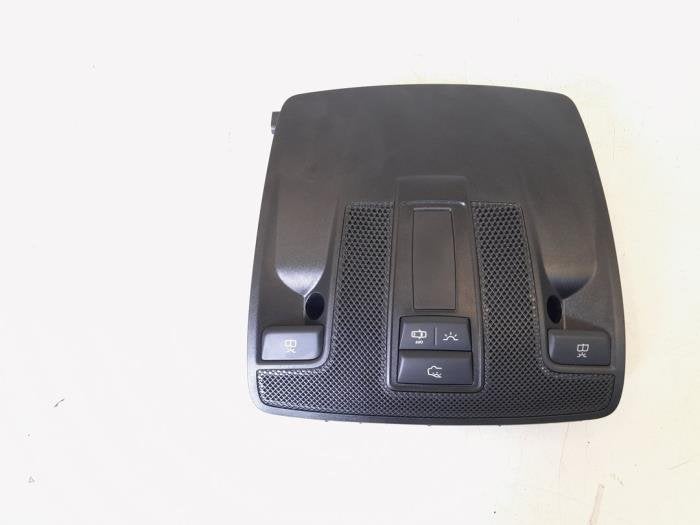 Eclairage intérieur avant d'un Mercedes CLA, 3 mois de garantie, Utilisé, -, -