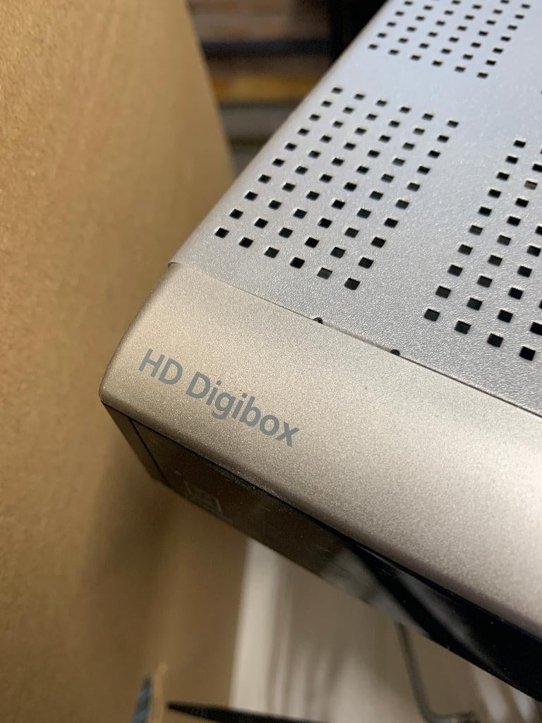 HD Digibox te koop (telenet), Audio, Tv en Foto, Decoders en Harddiskrecorders, Ophalen of Verzenden, Gebruikt, Harddiskrecorder