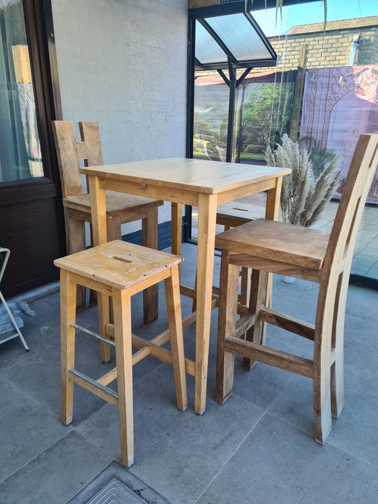 Bartafel en 4 stoelen, Ophalen