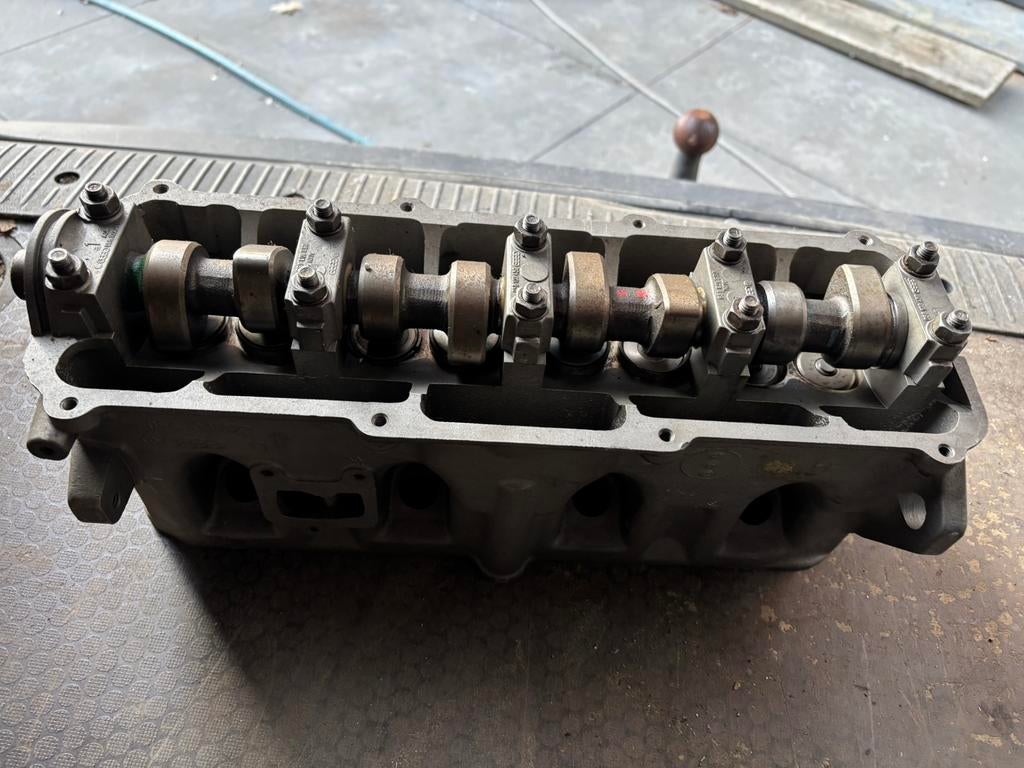 Vw cilinderkop nieuw golf 1, Enlèvement