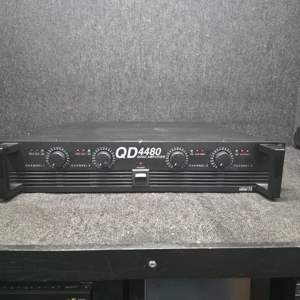Amplificateur 4 canaux INTERM QD4480, Enlèvement ou Envoi