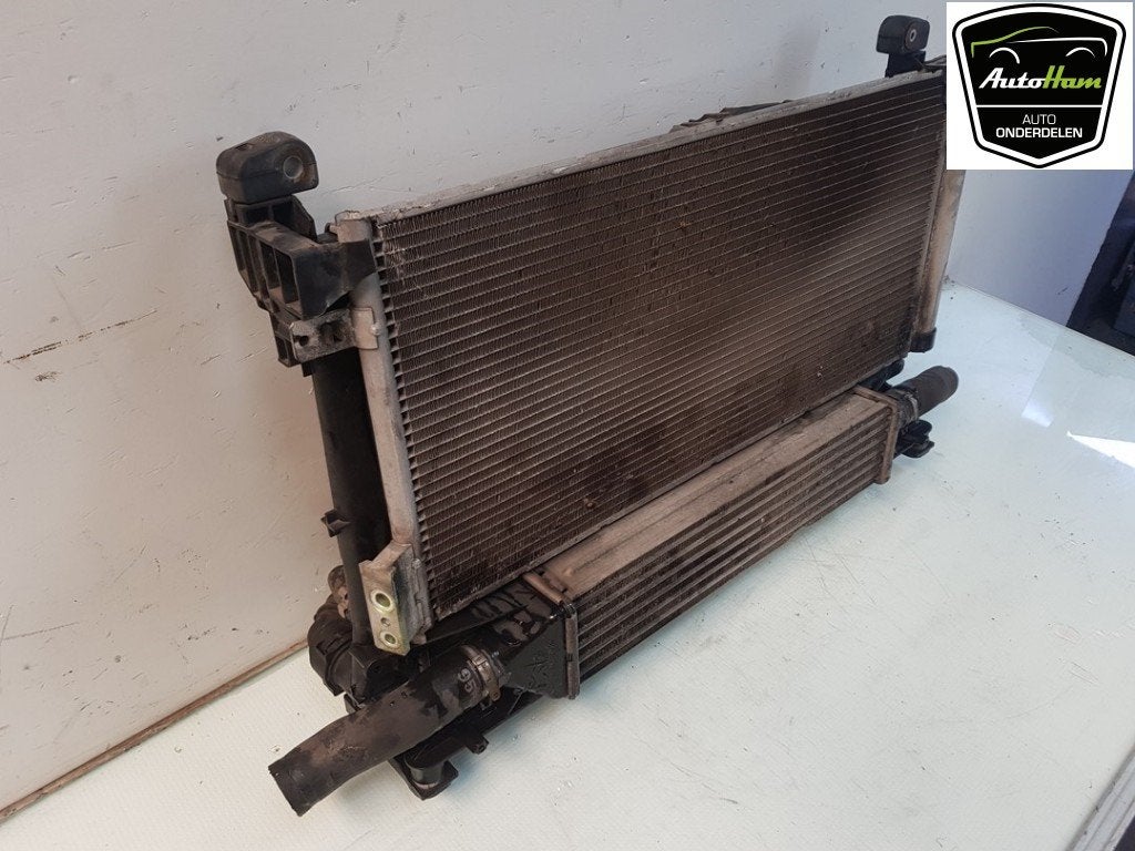 RADIATEUR COMPLEET Alfa Romeo MiTo (955) (01-2008/12-2018), Gebruikt, Alfa Romeo