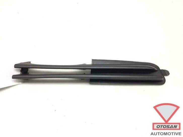 bmw 3 serie e46 voorbumper rooster rechts nieuw! 0646588, Petuelring 130
80788  Munich, DE, Info@bmw.de, Rechts, Nieuw