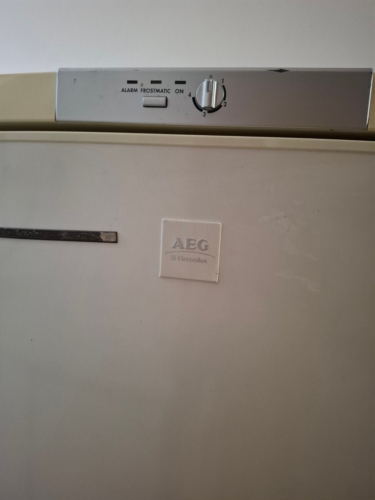Grand Congélateur AEG à vendre sur Limal (Wavre), Elektronische apparatuur, Vriezers en Diepvrieskisten, Vrieskast