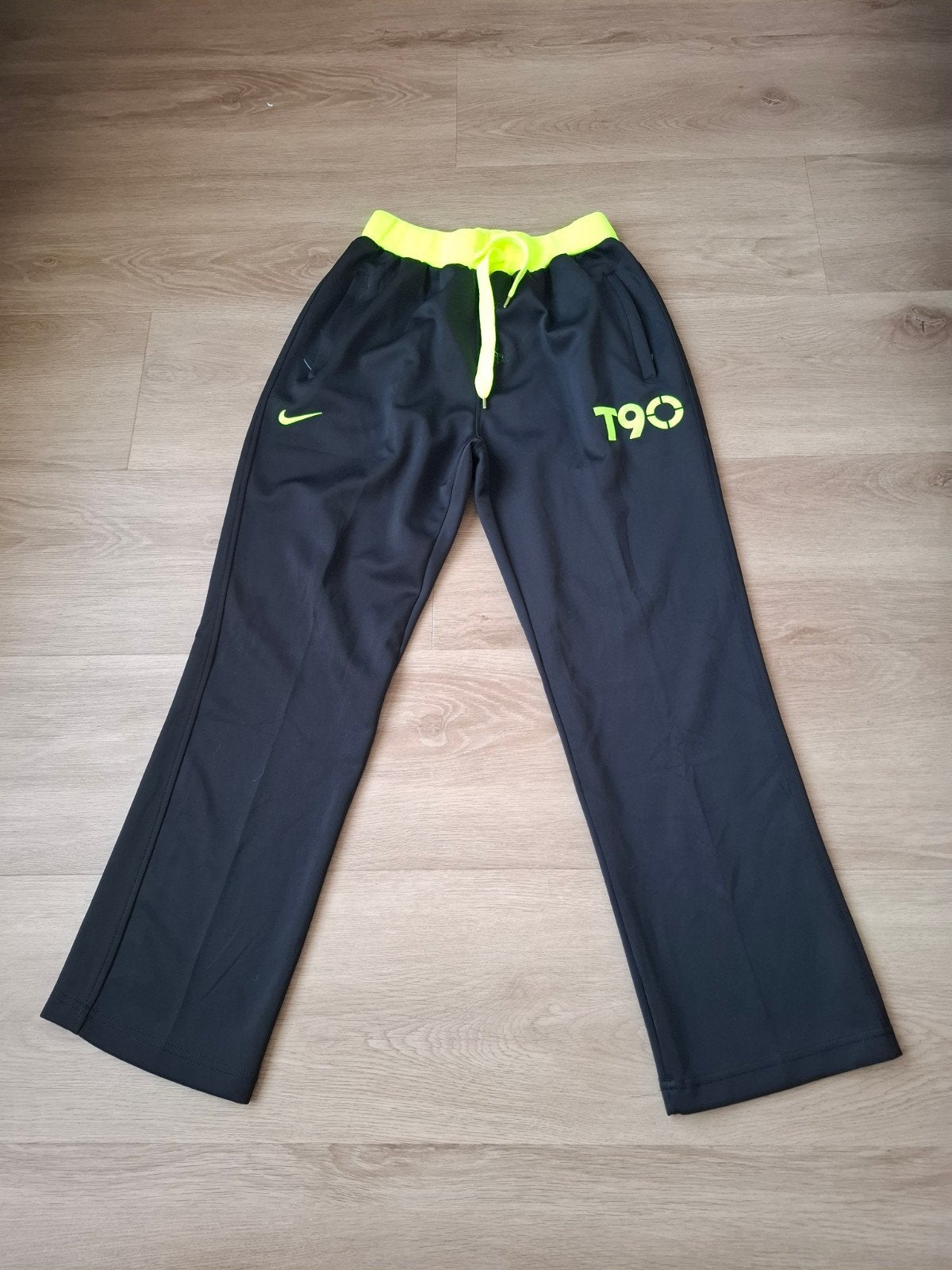 Trainingsbroek maat L, Taille 42/44 (L), Enlèvement ou Envoi, Nike, Comme neuf