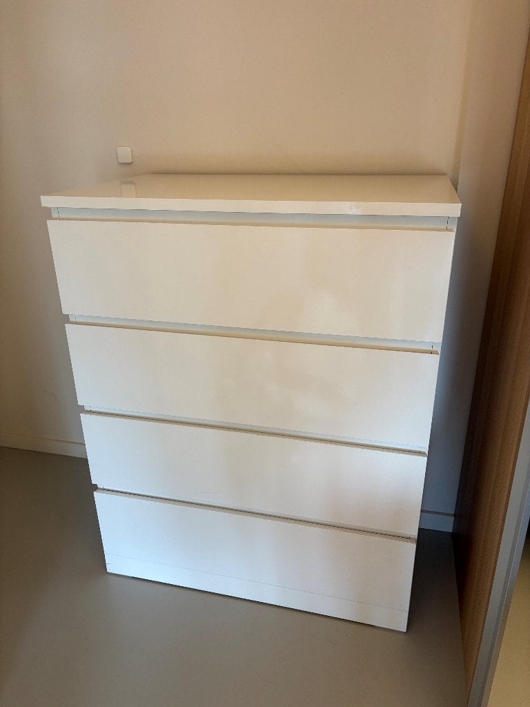 Ikea Malm ladekast 4 lades, hoogglans wit, 80x100 cm, Huis en Inrichting, Kasten | Ladekasten, Ophalen, Gebruikt, 100 tot 150 cm
