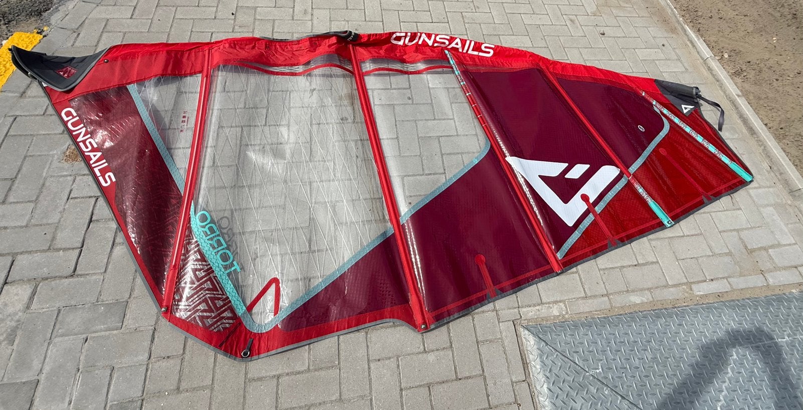 Windsurf zeil gunsails torro 4,7, Watersport en Boten, Windsurfen, Ophalen, 3.5 tot 5 m², Gunsails, Zeil