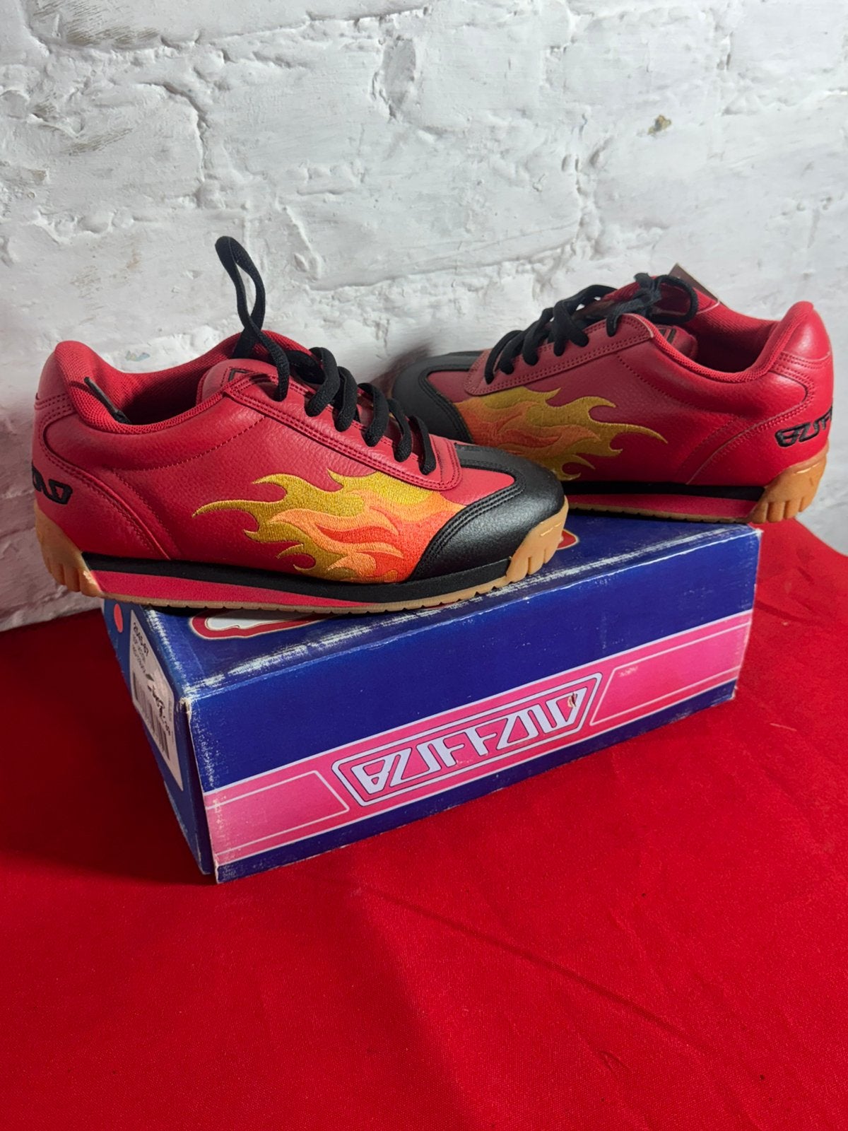 Baskets basse BUFFALO taille 39 neuves, Enlèvement ou Envoi, Neuf, Sneakers et Baskets