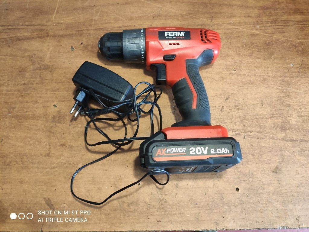 Visseuse perceuse, Enlèvement, Utilisé, Perceuse, 400 à 600 watts