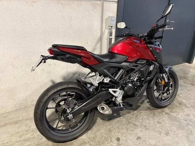 Honda CB125R top 125cc naked bike met tail tidy (bj 2025), Motoren, Bedrijf, 125 cc, Overig, 11 kW of minder