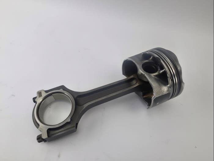 Piston d'un Ford Focus, -, 3 mois de garantie, -, -